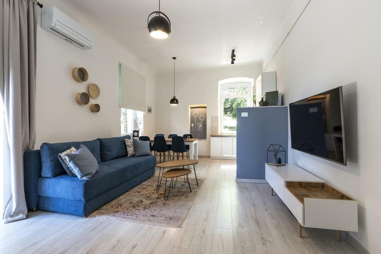 *** Lounge Terrace Apartment With The Harbour View / City Centre *** Pula Bagian luar foto