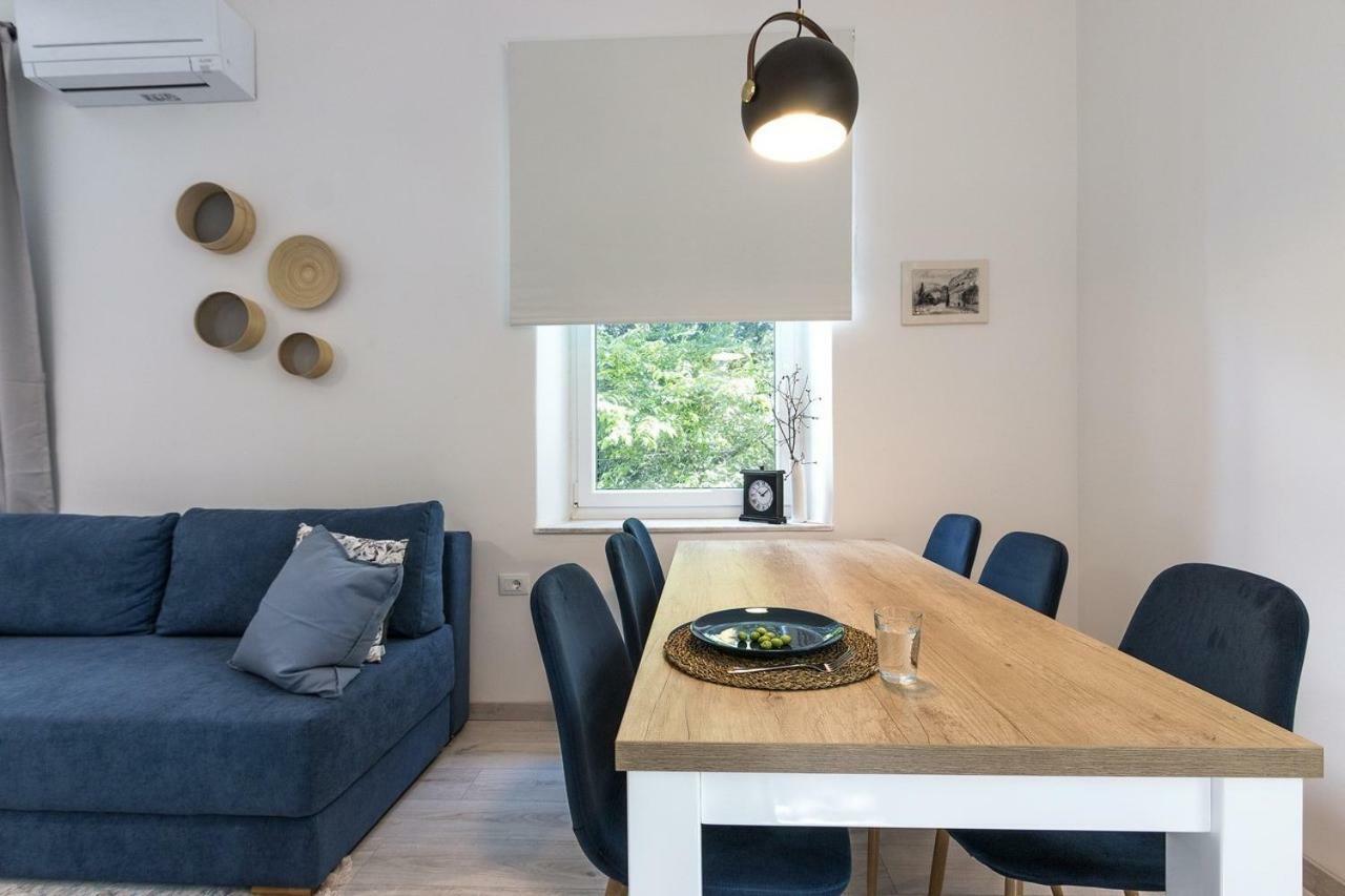 *** Lounge Terrace Apartment With The Harbour View / City Centre *** Pula Bagian luar foto